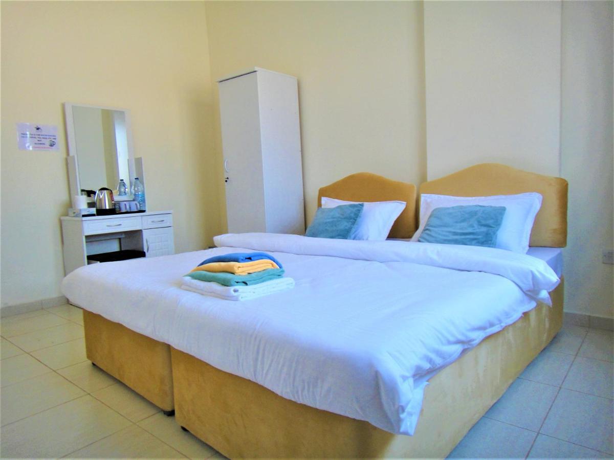 Abu Hail Star Residence - Home Stay Dubaj Kültér fotó